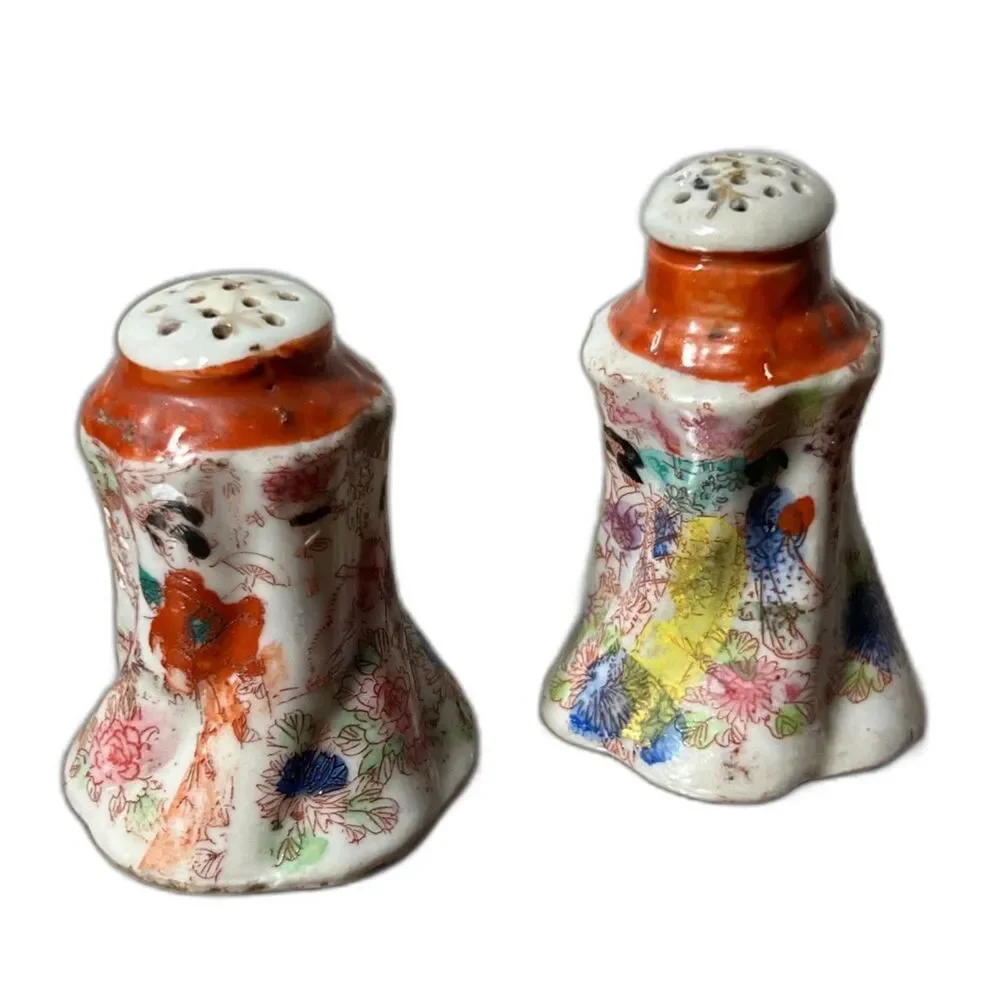 Vintage Japan Hand Painted Salt & Pepper Shakers Moriage Style Floral Geisha MCM